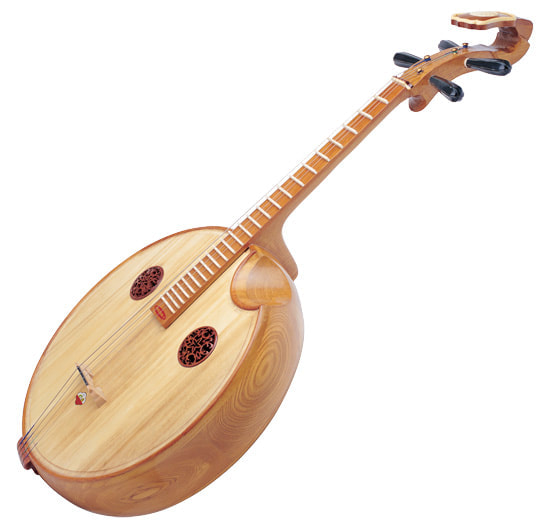 chinese stringed instrument played with padded bamboo